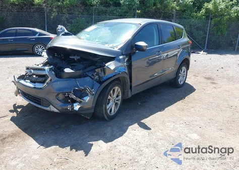 2019 Ford Escape Se из США, поврежденный, VIN 1FMCU9GD9KUA70330